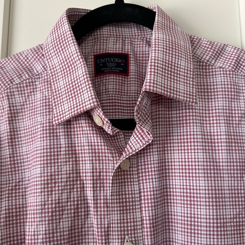 UNTUCKit Beckman Red Plaid Slim Fit Button Down, Size Small - Picture 6 of 11
